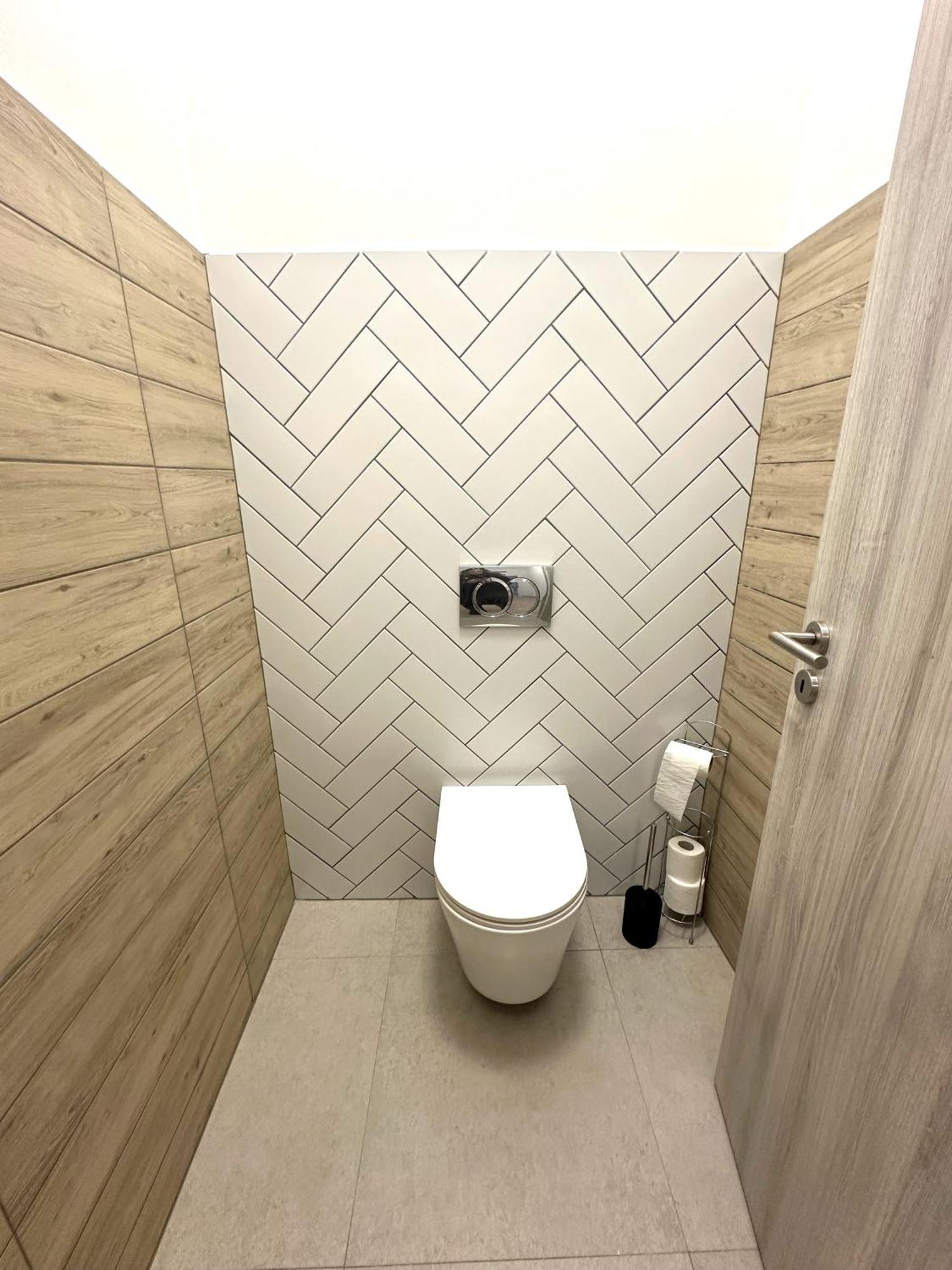 Berzsenyi Apartmanhaz Apartment *